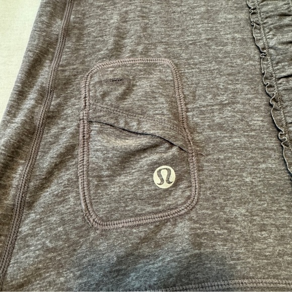 Lululemon 6 Dash Tank II Purple Top ~ Running Yoga Athletic Workout Ruffle - Picture 7 of 8